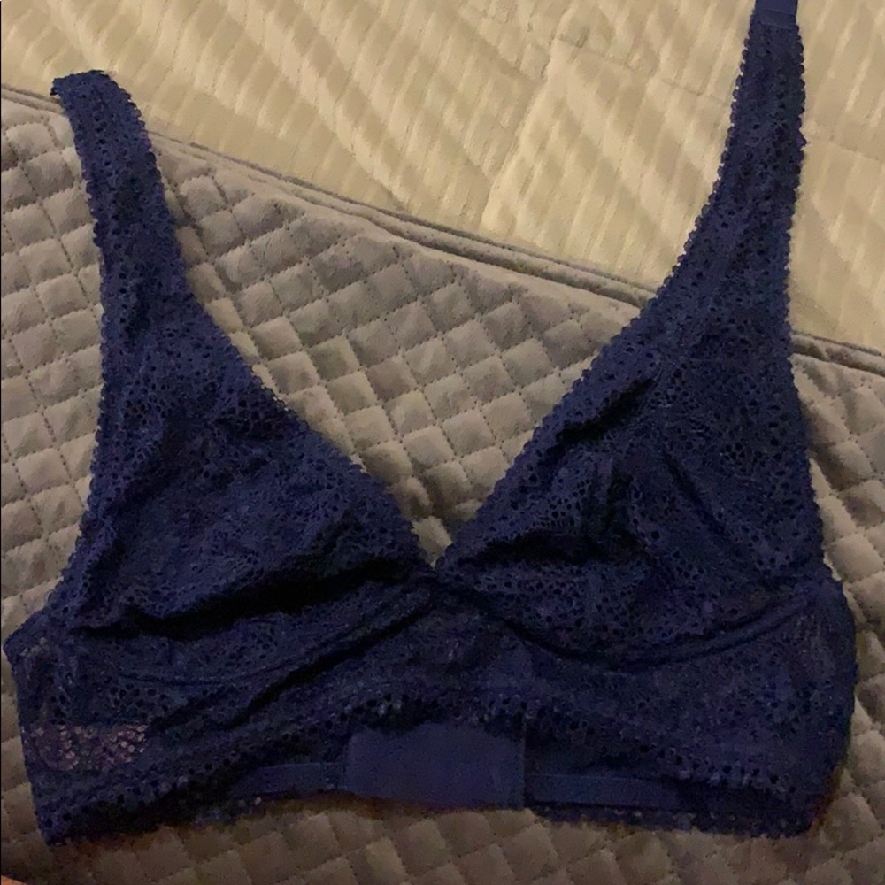 Victoria Secret Bralettes - Picture 4 of 4